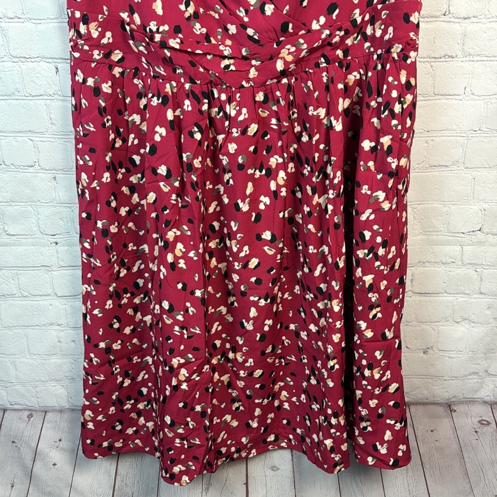 BloomChic Pink Floral Midi Dress - Picture 5 of 6